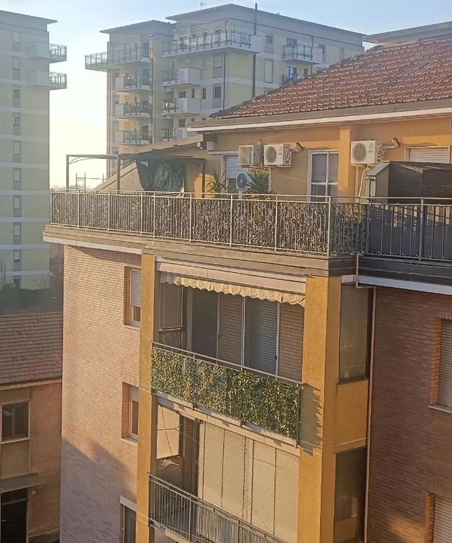 Appartamento Sara San Donato Milanese 0*,